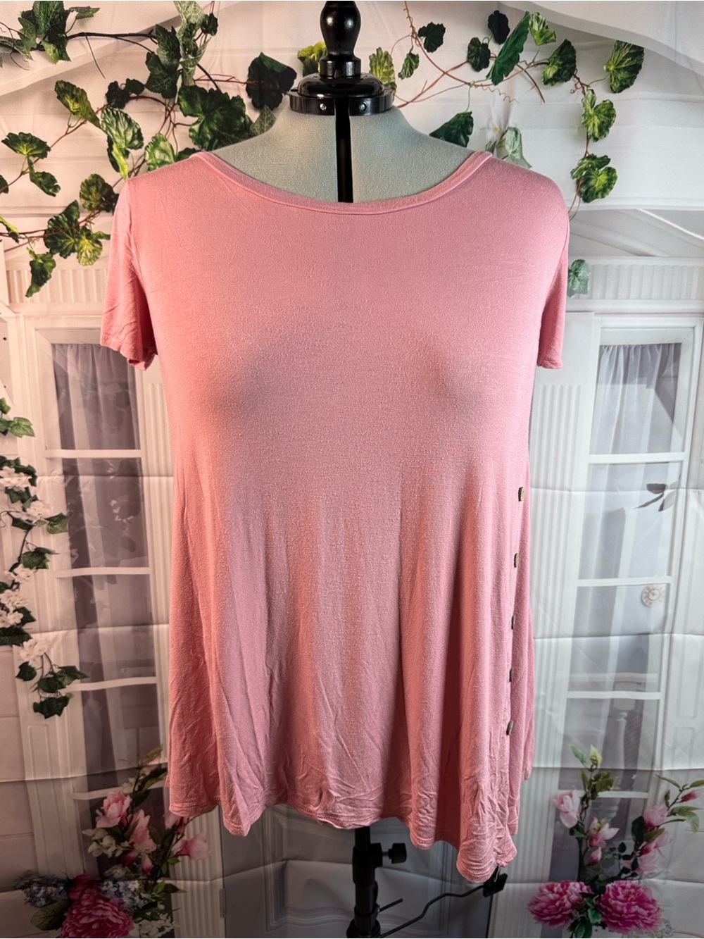 388-Misia Pink Short-Sleeve Swing Top with Side Buttons